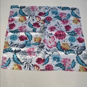 StoneMountain Floral Scarf